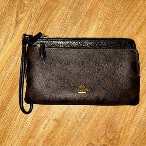 Coach Signature Brown Wristlet